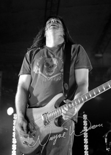 Staind at Jillian's Louisville, KY on May 5, 2006 &mdash; concert photo by Wayne Dennon