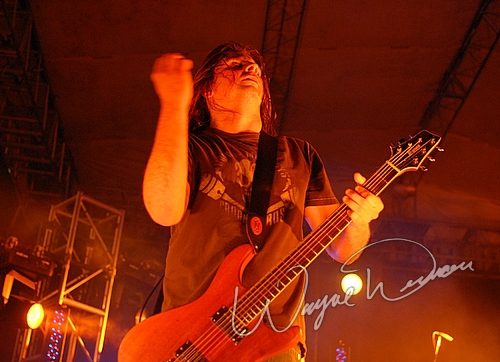 Staind at Jillian's Louisville, KY on May 5, 2006 &mdash; concert photo by Wayne Dennon