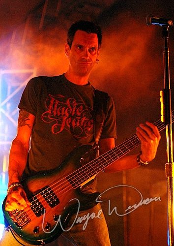 Staind at Jillian's Louisville, KY on May 5, 2006 &mdash; concert photo by Wayne Dennon