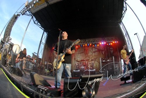 Staind at Montgomery Co. Fairgrounds Dayton, OH on September 17, 2006 &mdash; concert photo by Wayne Dennon