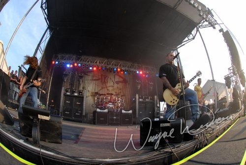 Staind at Montgomery Co. Fairgrounds Dayton, OH on September 17, 2006 &mdash; concert photo by Wayne Dennon