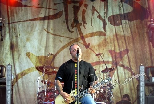 Staind at Montgomery Co. Fairgrounds Dayton, OH on September 17, 2006 &mdash; concert photo by Wayne Dennon