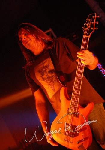 Staind at Louisville Gardens Louisville, KY on December 8, 2006 &mdash; concert photo by Wayne Dennon