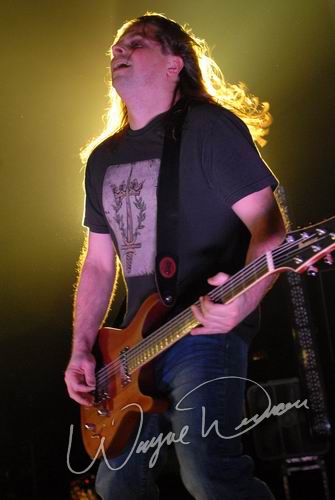 Staind at Louisville Gardens Louisville, KY on December 8, 2006 &mdash; concert photo by Wayne Dennon