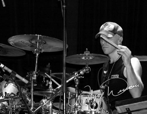 Steve Morse at Madison Theater Covington, KY on April 1, 2005 &mdash; concert photo by Wayne Dennon