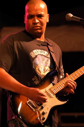 Suicidal Tendencies at LRS Fest Louisville, KY on September 28, 2003 &mdash; concert photo by Wayne Dennon