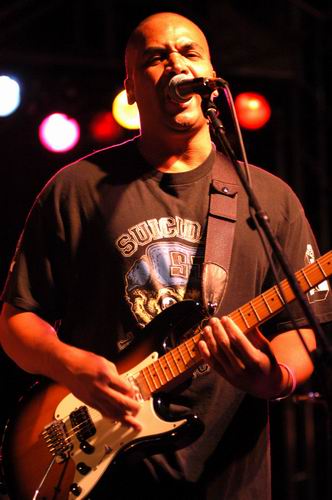 Suicidal Tendencies at LRS Fest Louisville, KY on September 28, 2003 &mdash; concert photo by Wayne Dennon