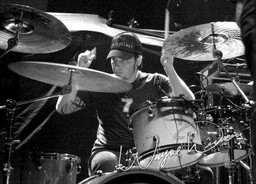 Sunk Loto at Newport Music Hall Columbus, OH on December 12, 2004 &mdash; concert photo by Wayne Dennon