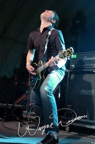 Sunk Loto at Expo Five Louisville, KY on December 18, 2004 &mdash; concert photo by Wayne Dennon