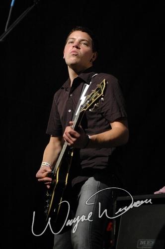 Sunk Loto at Expo Five Louisville, KY on December 18, 2004 &mdash; concert photo by Wayne Dennon