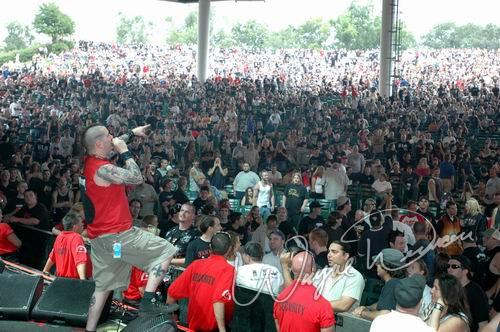 Superjoint Ritual at DTE Energy Music Theatre Clarkston, MI on August 17, 2004 &mdash; concert photo by Wayne Dennon