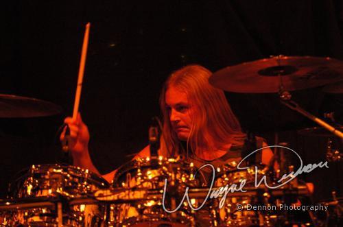 Tantric at Rupp Arena Lexington, KY on January 16, 2004 &mdash; concert photo by Wayne Dennon