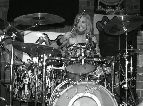 Tantric at 20th Century Theater Cincinnati, OH on February 17, 2006 &mdash; concert photo by Wayne Dennon