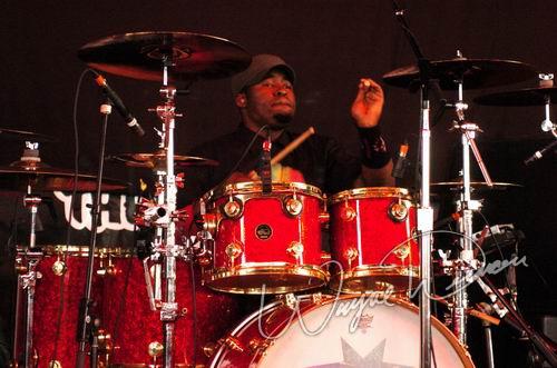Thornley at Riverbend Music Center Cincinnati, OH on July 7, 2004 &mdash; concert photo by Wayne Dennon