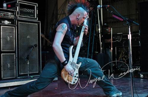Thornley at Riverbend Music Center Cincinnati, OH on July 7, 2004 &mdash; concert photo by Wayne Dennon