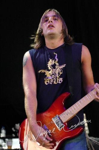 Thornley at Riverbend Music Center Cincinnati, OH on July 7, 2004 &mdash; concert photo by Wayne Dennon