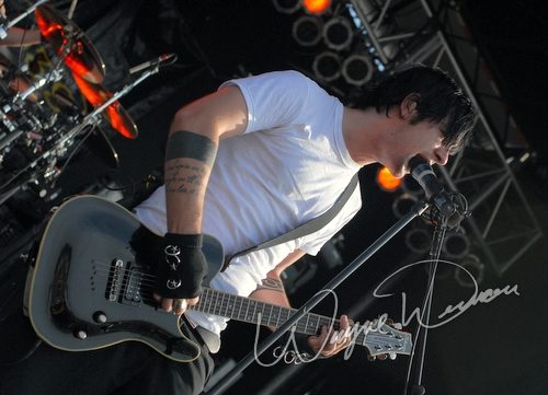 Three Days Grace at Montgomery Co. Fairgrounds Dayton, OH on September 17, 2006 &mdash; concert photo by Wayne Dennon