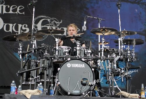 Three Days Grace at Columbus Crew Stadium Columbus, OH on May 19, 2007 &mdash; concert photo by Wayne Dennon