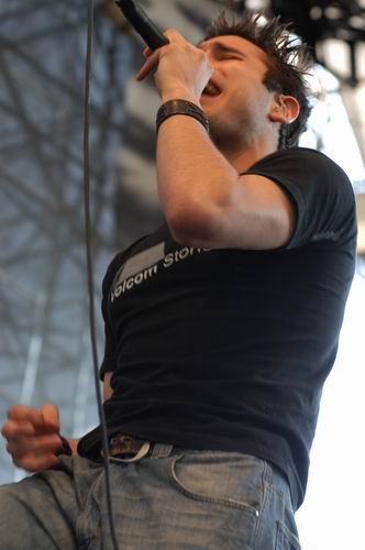 Trapt at Tower City Ampitheater Cleveland, OH on June 1, 2003 &mdash; concert photo by Wayne Dennon