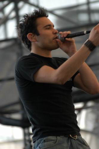 Trapt at Tower City Ampitheater Cleveland, OH on June 1, 2003 &mdash; concert photo by Wayne Dennon