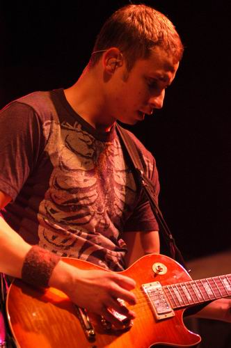 Trapt at LRS Fest Louisville, KY on September 28, 2003 &mdash; concert photo by Wayne Dennon