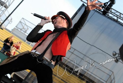 Velvet Revolver at Columbus Crew Stadium Columbus, OH on May 19, 2007 &mdash; concert photo by Wayne Dennon