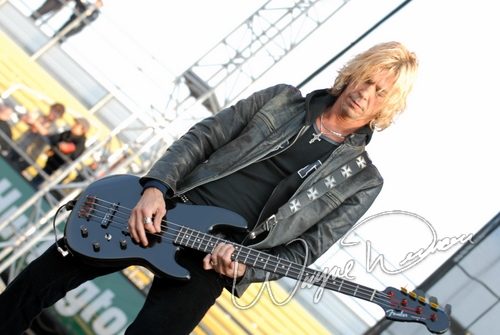 Velvet Revolver