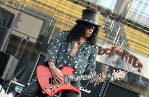 Velvet Revolver