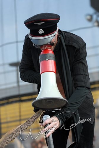 Velvet Revolver at Columbus Crew Stadium Columbus, OH on May 19, 2007 &mdash; concert photo by Wayne Dennon