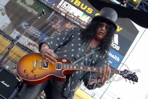 Velvet Revolver at Columbus Crew Stadium Columbus, OH on May 19, 2007 &mdash; concert photo by Wayne Dennon