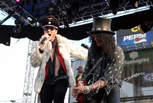 Velvet Revolver