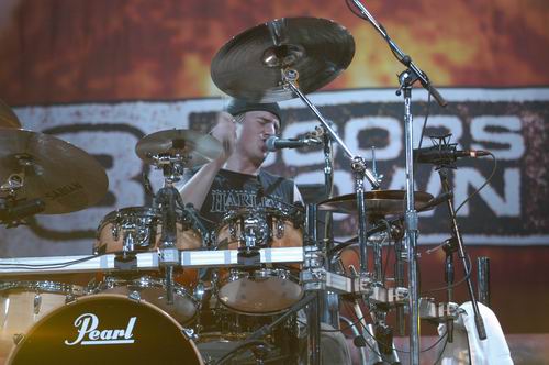 3 Doors Down at Freedom Hall Civic Center Johnson City, TN on October 29, 2003 &mdash; concert photo by Wayne Dennon