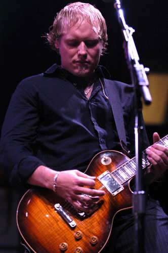 3 Doors Down at Freedom Hall Civic Center Johnson City, TN on October 29, 2003 &mdash; concert photo by Wayne Dennon