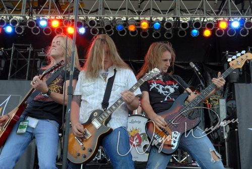 Black Stone Cherry at Montgomery Co. Fairgrounds Dayton, OH on September 17, 2006 &mdash; concert photo by Wayne Dennon