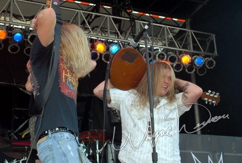 Black Stone Cherry at Montgomery Co. Fairgrounds Dayton, OH on September 17, 2006 &mdash; concert photo by Wayne Dennon