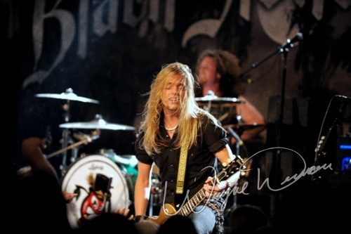 Black Stone Cherry at Cave City Convention Center Cave City, KY on November 27, 2009 &mdash; concert photo by Wayne Dennon