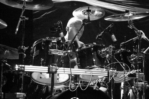 Bobaflex at Newport Music Hall Columbus, OH on December 12, 2004 &mdash; concert photo by Wayne Dennon
