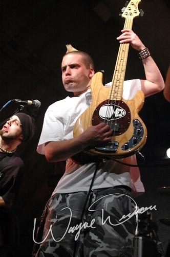 Bobaflex at Expo Five Louisville, KY on December 18, 2004 &mdash; concert photo by Wayne Dennon