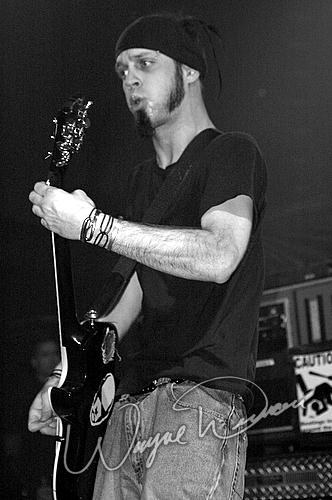 Bobaflex at Lifestyle Communities Pavilion Columbus, OH on December 7, 2005 &mdash; concert photo by Wayne Dennon