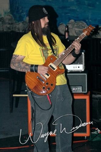 Bower Biram Jam at Sneaky's Canton, MI on November 27, 2004 &mdash; concert photo by Wayne Dennon
