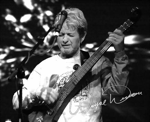 Jon Anderson at The Music Mill Indianapolis, IN on November 21, 2005 &mdash; concert photo by Wayne Dennon