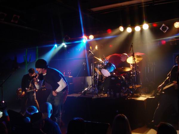 Breckinridge at Coyote's Louisville, KY on November 30, -0001 &mdash; concert photo by Wayne Dennon