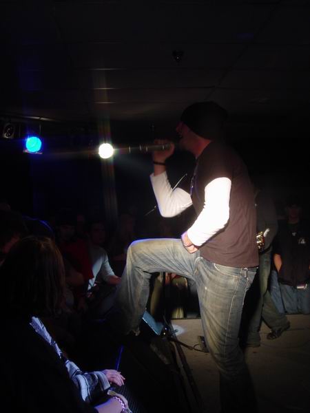 Breckinridge at Tek World Louisville, KY on December 2, -0001 &mdash; concert photo by Wayne Dennon