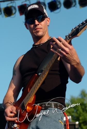 Breckinridge at Jillian's Louisville, KY on May 6, 2005 &mdash; concert photo by Wayne Dennon