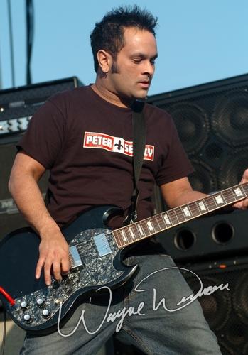 Breckinridge at Jillian's Louisville, KY on May 6, 2005 &mdash; concert photo by Wayne Dennon