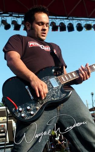 Breckinridge at Jillian's Louisville, KY on May 6, 2005 &mdash; concert photo by Wayne Dennon