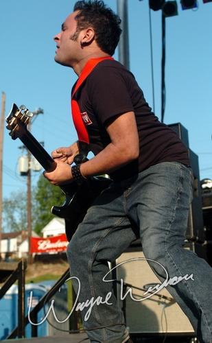 Breckinridge at Jillian's Louisville, KY on May 6, 2005 &mdash; concert photo by Wayne Dennon