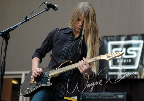 Nick Sterling at NAMM Show 2006 Anaheim, CA on January 21, 2006 &mdash; concert photo by Wayne Dennon