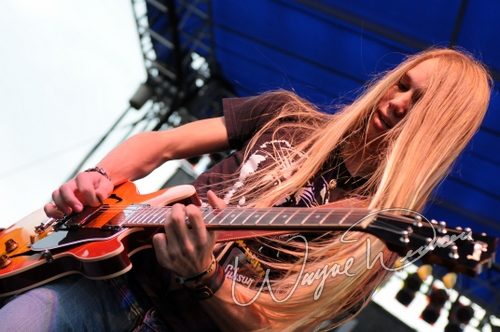 Nick Sterling at Gibson Custom Shop Nashville, TN on June 20, 2008 &mdash; concert photo by Wayne Dennon