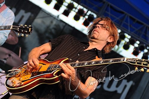 Nick Sterling at Gibson Custom Shop Nashville, TN on June 20, 2008 &mdash; concert photo by Wayne Dennon